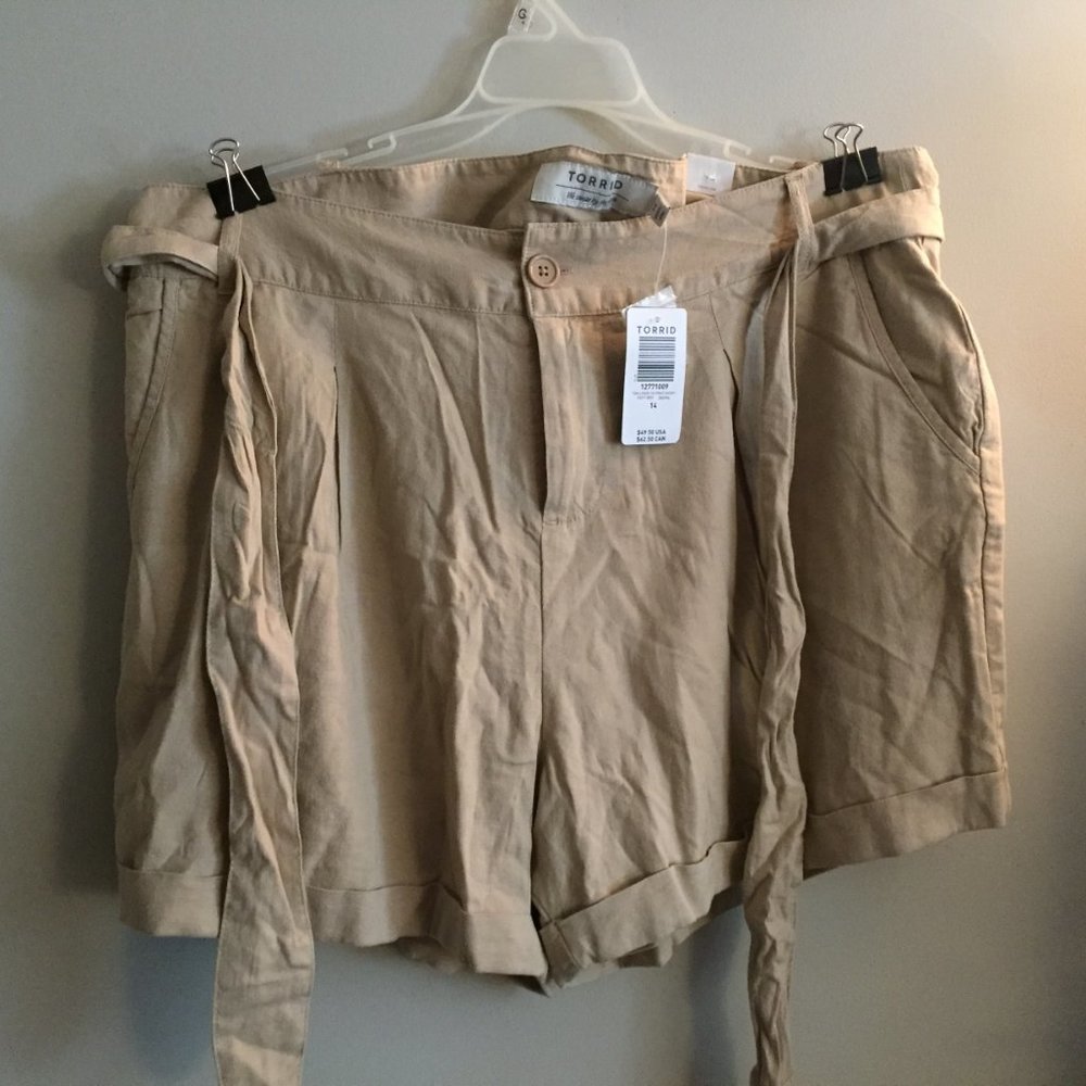 NWT Torrid Beige Linen Self-Tie Shorts - Picture 3 of 8